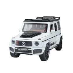 Метален джип G-Class 1:24 със звук, светлини, пушек и отварящи врати – бял, Без опаковка