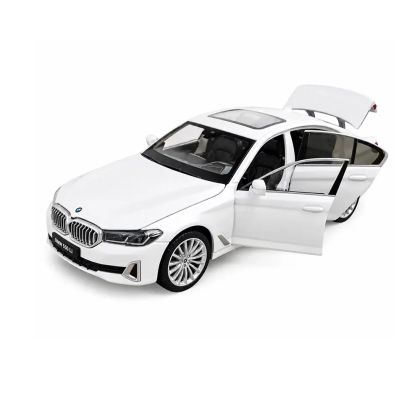 Метална кола BMW 530Li G30 5 Series, 1:24, бяла, светлини и звук