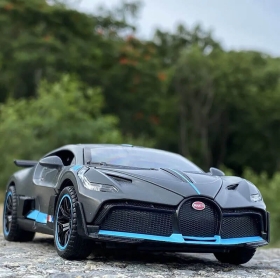 Метална кола Bugatti Divo, с отварящи се врати, син, Без опаковка