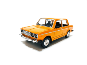 Метална кола Lada, със светлини и звуци, Оранжева