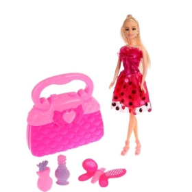 Кукла с чанта и аксесоари