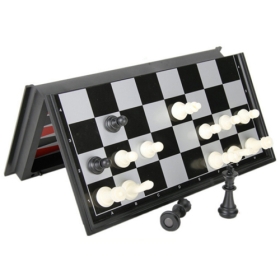 Магнитен шах и табла с пулове 3 в 1, 33х33см