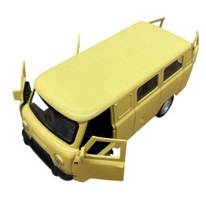 Метален бус Уаз, 1:18, С отварящи се врати, Жълт ретро ван, Реалистични детайли