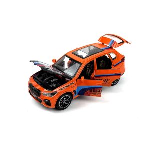 Метален автомобил BMW X5 M – мащаб 1:24, оранжев, Без опаковка