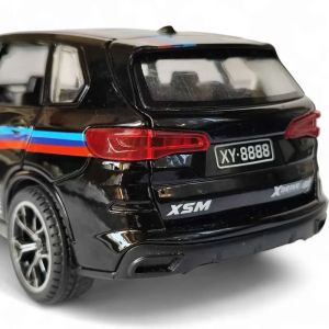 Метален автомобил BMW X5 M – мащаб 1:24, черен, Без опаковка