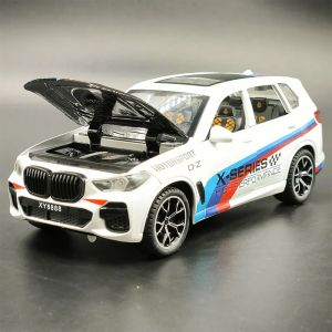 Метален автомобил BMW X5 M – мащаб 1:24, Бял, Без опаковка