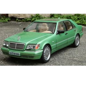 Метална кола Mercedes-Benz S-Class 320 W140 – 1:24, зелена, Без опаковка