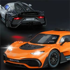 Метална кола Mercedes-AMG One Hypercar – 1:18, оранжева, Без опаковка