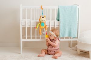 Висулка с музикална кутия маймунка Martin 82390