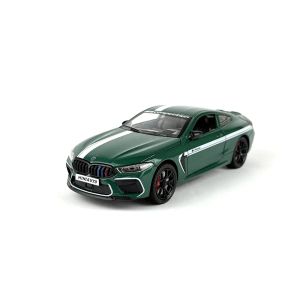 Метална кола BMW M8 Competition 1:24 – зелен със спортни линии, Без опаковка