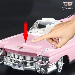 Метален модел Cadillac Eldorado Cabriolet 1:24 – розов ретро, Без опаковка