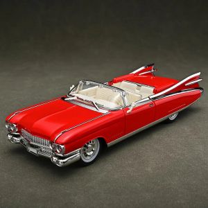 Метален модел Cadillac Eldorado Cabriolet 1:24 – Червен ретро, Без опаковка