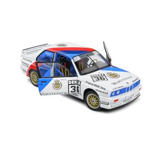 Метална кола BMW M3 E30 1:24 състезателен дизайн, бял, без опаковка