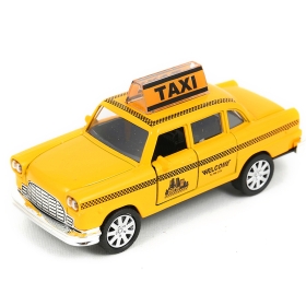 Метална кола такси със светлини и отварящи врати