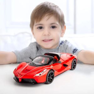 Метален автомобил Ferrari LaFerrari Aperta, Die-Cast модел, 1:22, Червен, Без опаковка