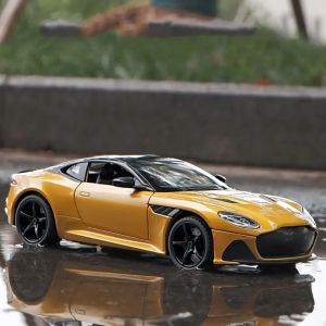 Метален автомобил Aston Martin DBS Superleggera, Die-Cast модел, 1:24, Жълт, Без опаковка