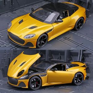 Метален автомобил Aston Martin DBS Superleggera, Die-Cast модел, 1:24, Жълт, Без опаковка