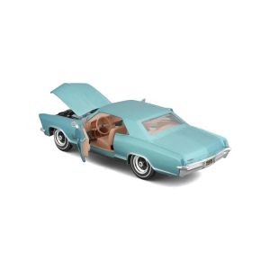 Метална кола Buick Riviera 1965 1:25, Светлосин, Maisto Special Edition