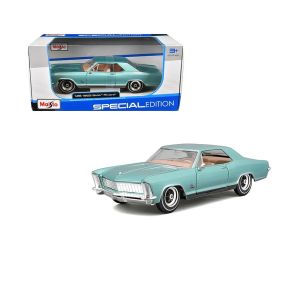 Метална кола Buick Riviera 1965 1:25, Светлосин, Maisto Special Edition