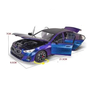 Метална кола BMW M5 1:24, преливащ синьо-лилав цвят