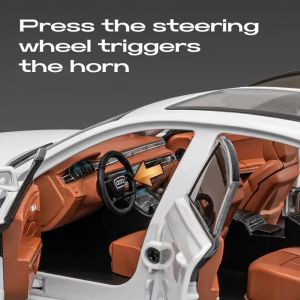 Колекционерски метален модел Audi A8L Luxury Edition, 1:24, Бял, Без индивидуална опаковка