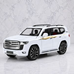Метален джип Toyota Land Cruiser LC300, 1:24, Бял, Без индивидуална опаковка