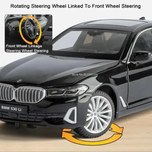 Метална кола BMW 530Li G30 5 Series, 1:24, черна, светлини и звук