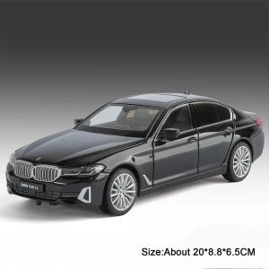 Метална кола BMW 530Li G30 5 Series, 1:24, черна, светлини и звук