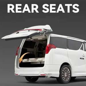 Метален миниван Lexus LM 300h, отварящи се врати, бял, без индивидуална опаковка