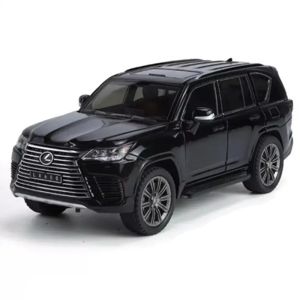 Метална кола Lexus LX600 1:24, Черна, Светлини и звук, Без индивидуална опаковка