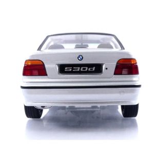 Метална кола BMW 530d E39 Sedan, 1995, KK Scale, 1:18, сребрист