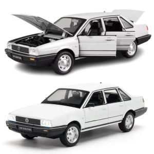 Метална кола Volkswagen Santana, 1:24, бяла, Welly