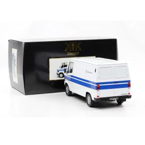 Метален бус Mercedes 208 D Transporter Mercedes Service 1988 1:18 Бял/Син – KK Scale