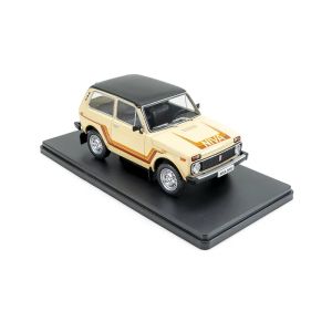 Метална кола Lada Niva 5000 1:24, бежова – White Box