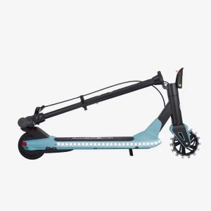 Електрическа тротинетка със светеща платформа и колела GLOBBER E-MOTION 8 - пастелно синя