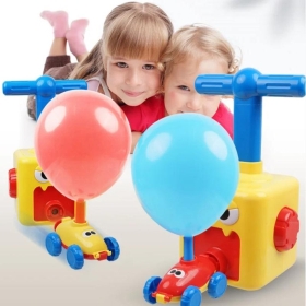 Игра за изстрелване на колички с балони