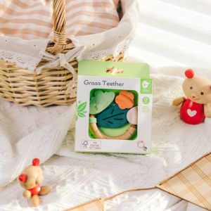 Силиконова бебешка гризалка Листенца Classic World