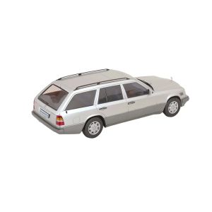Метална кола Mercedes-Benz E-Class S124 1:18, Triple9