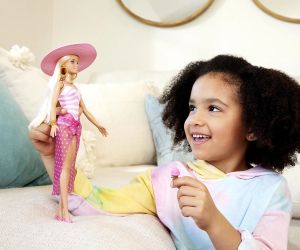 Кукла Barbie на плажа с аксесоари, Mattel