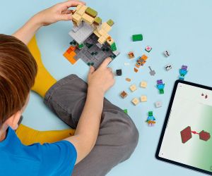 LEGO Minecraft 21587 – Занданът на зомбитата, 284 части