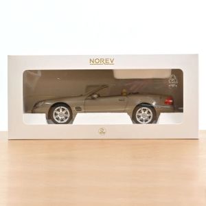 Метална кола Mercedes-Benz SL 500 1:18 – Norev