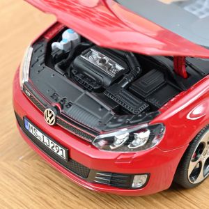 Метална кола Volkswagen Golf 6 GTI 1:18 – Norev