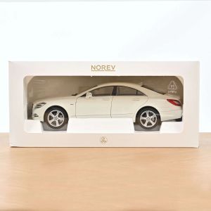 Метална кола Mercedes-Benz CLS 1:18 – бяла, Norev
