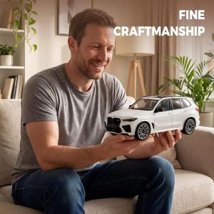 Метална кола BMW X5 M Competition 1:18 – бяла